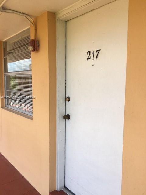 3800 SW 102nd Ave # 217, Miami FL 33165 photo 3