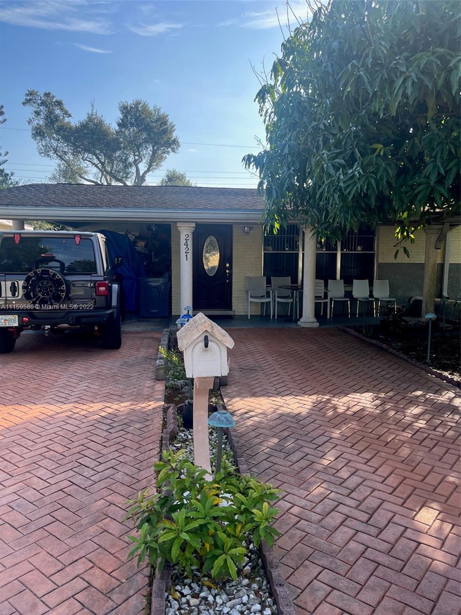 2421 Island Dr # 0, Miramar FL 33023
