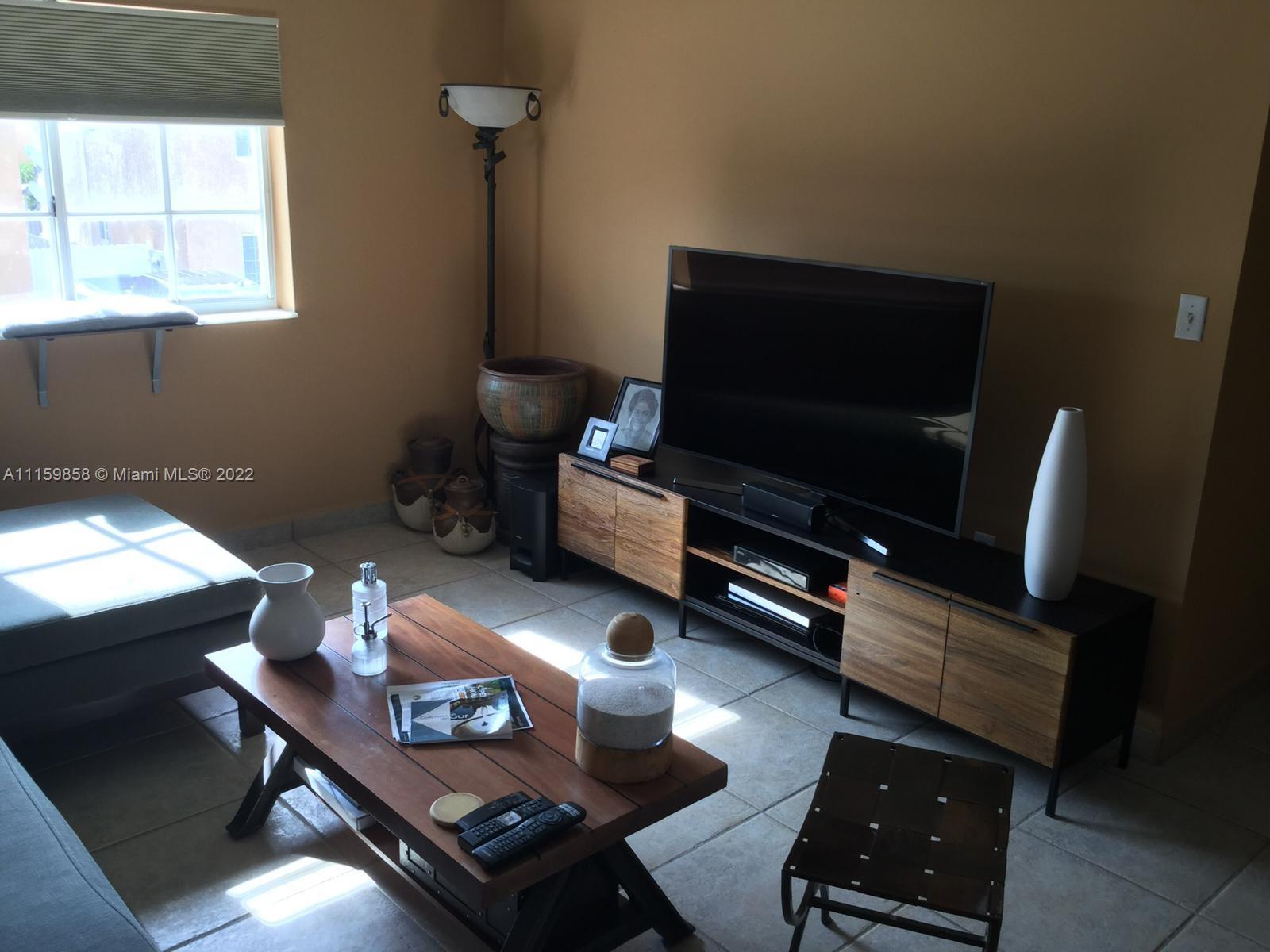 2461 W 76th St # 211, Hialeah FL 33016 photo 4