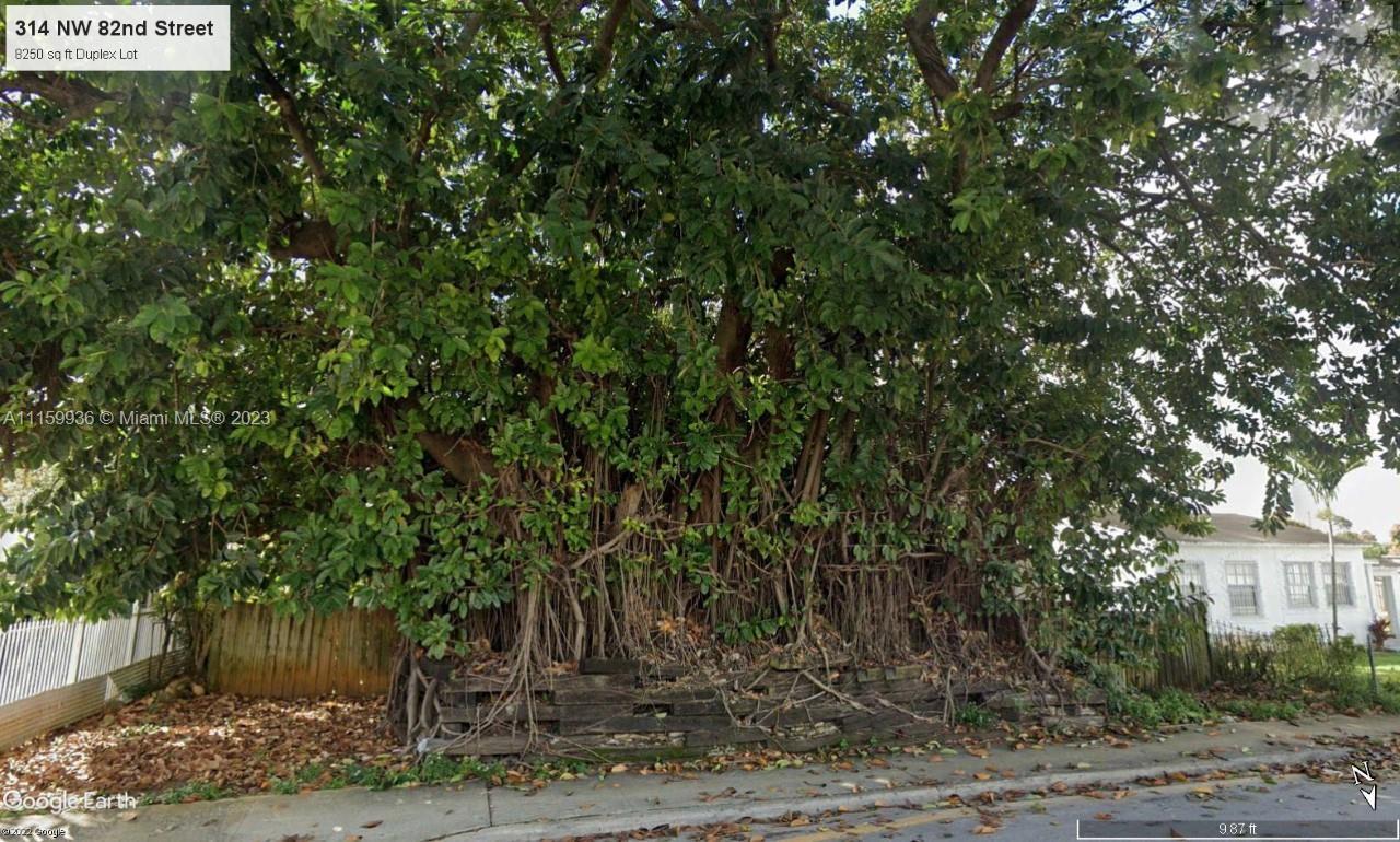 314 NW 82nd St, Miami FL 33150