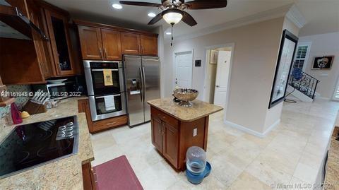 2490 NE 22nd St, Pompano Beach FL 33062 photo 3