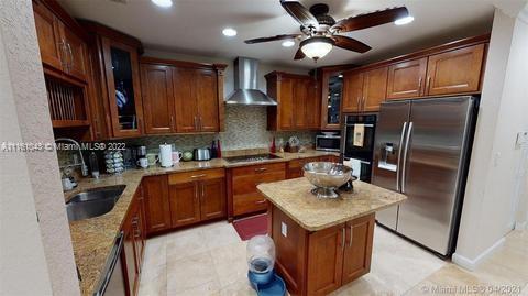 2490 NE 22nd St, Pompano Beach FL 33062 photo 5