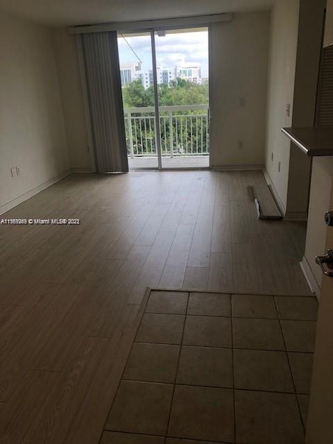 816 NW 11th St # 604, Miami FL 33136 photo 2