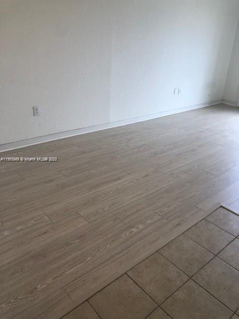 816 NW 11th St # 604, Miami FL 33136 photo 3