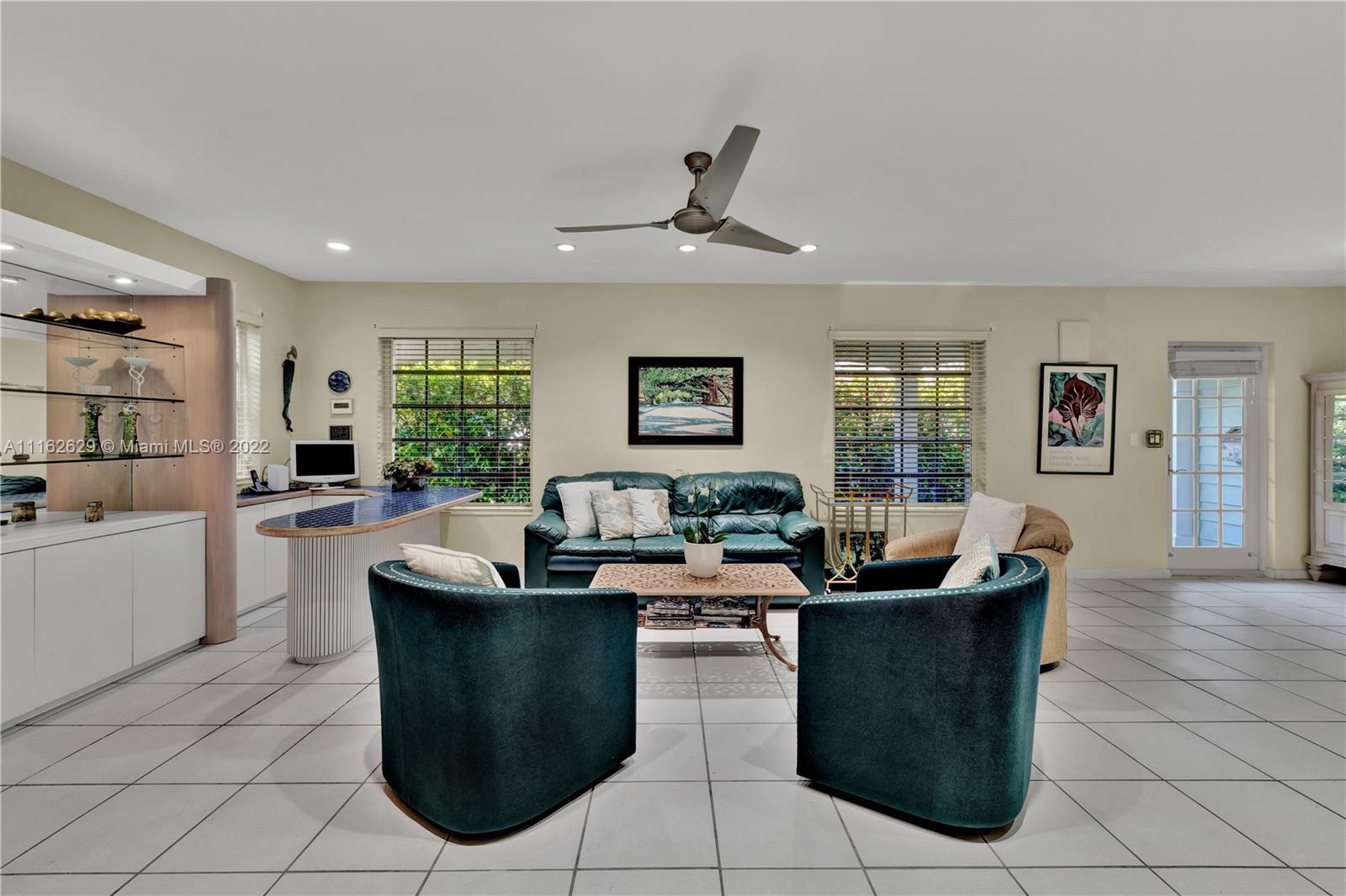 8140 SW 151st St, Palmetto Bay FL 33158 photo 4