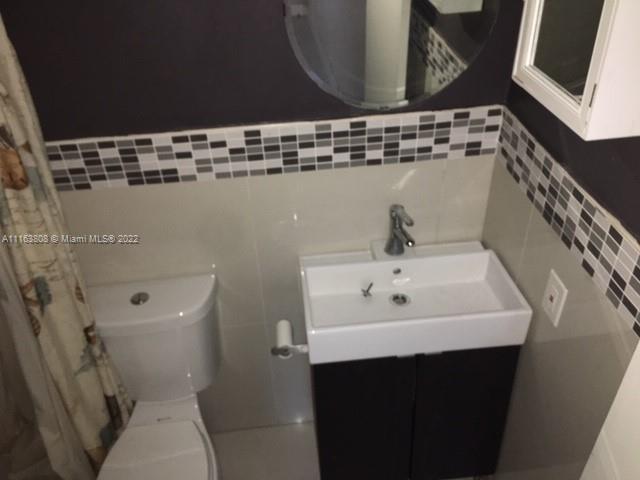 Fort Lauderdale, FL 33317 photo 5