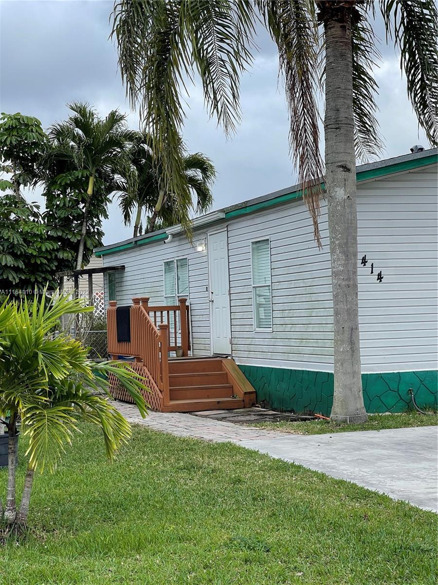 19800 SW 180th Ave Unit 414, Miami FL 33187 photo 3