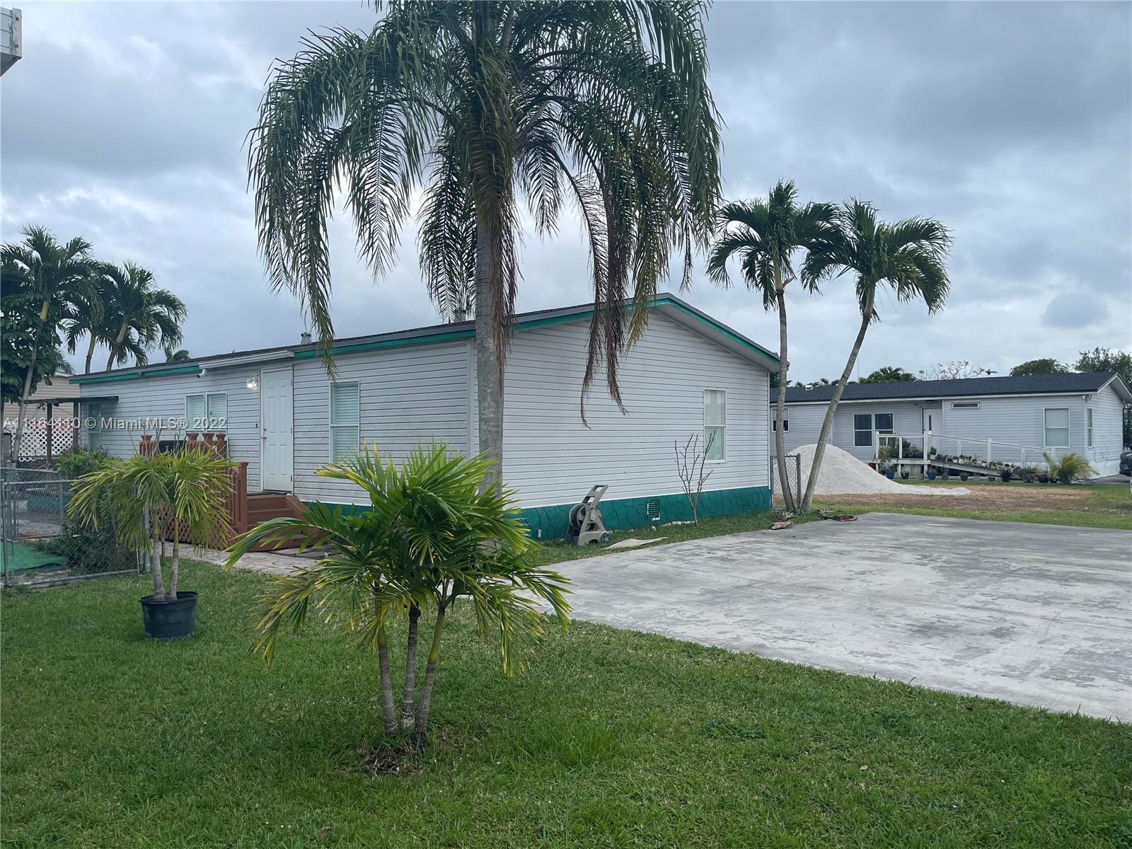 19800 SW 180th Ave Unit 414, Miami FL 33187