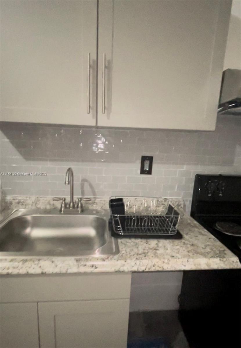 1044 SW 145th Ct # 1, Miami FL 33184 photo 4