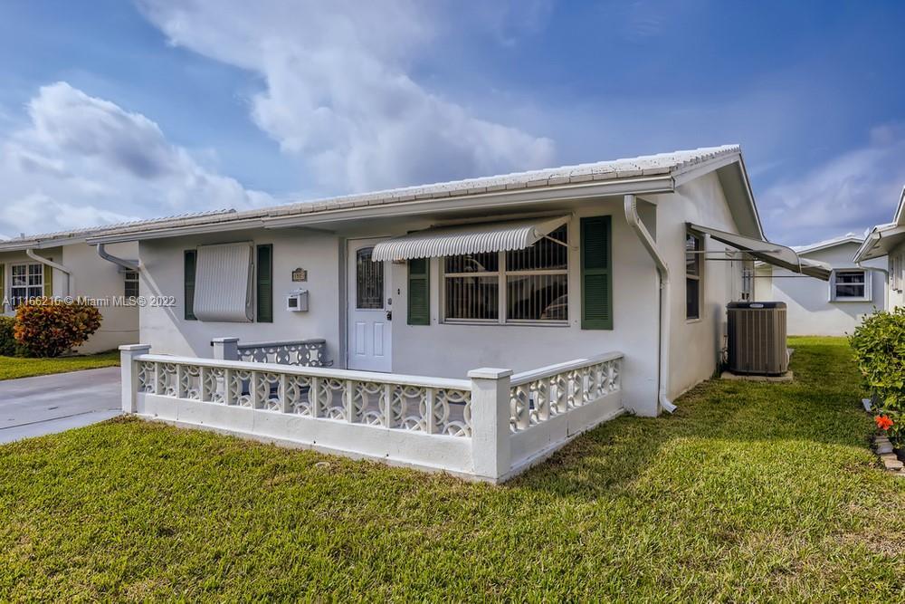1509 SW 8th Avenue, Boynton Beach FL 33426 photo 2