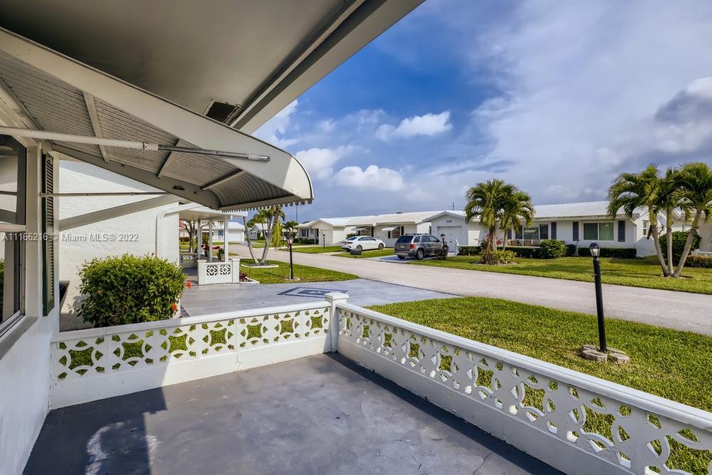 1509 SW 8th Avenue, Boynton Beach FL 33426 photo 5