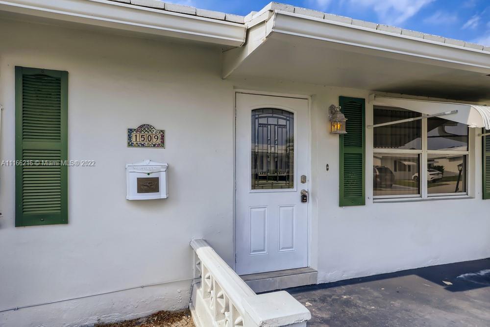 1509 SW 8th Avenue, Boynton Beach FL 33426 photo 4