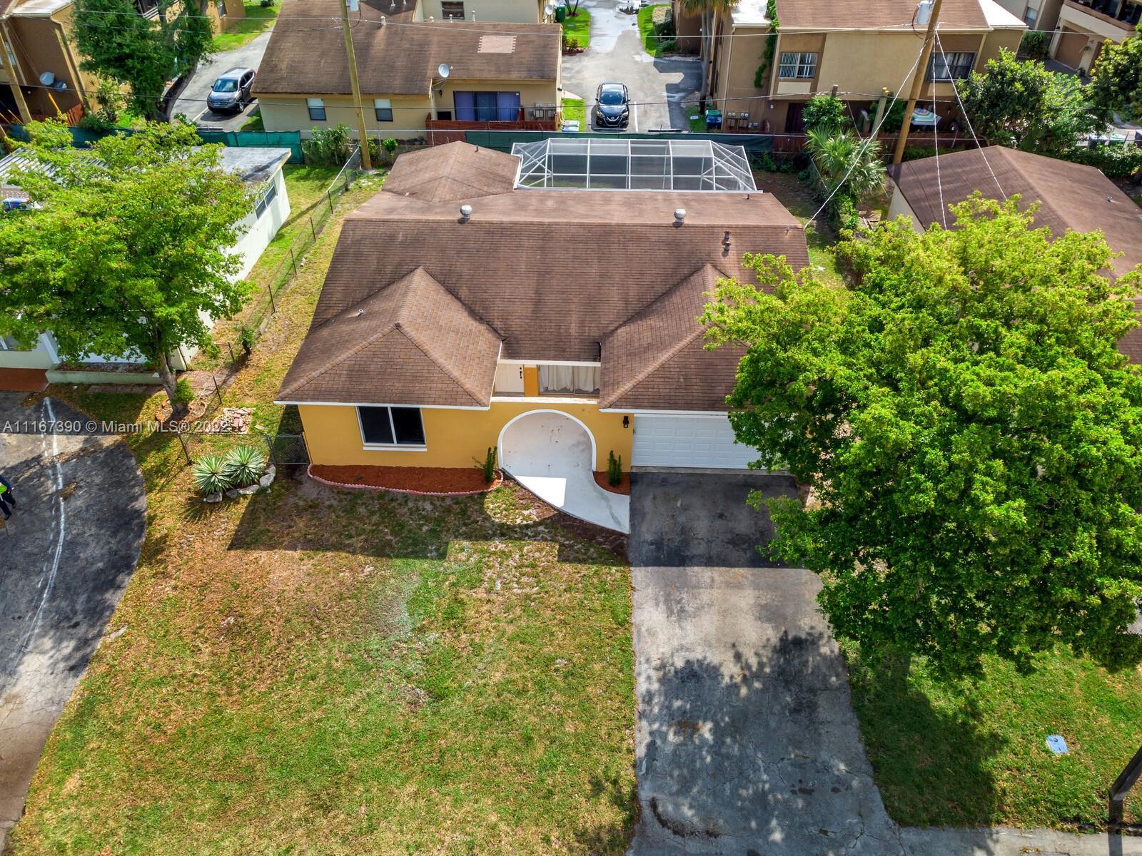3021 Tara Rd, Miramar FL 33025 photo 4