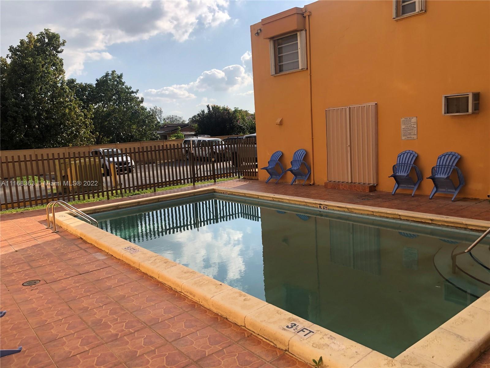 8990 SW 24th St # 226, Miami FL 33165 photo 4