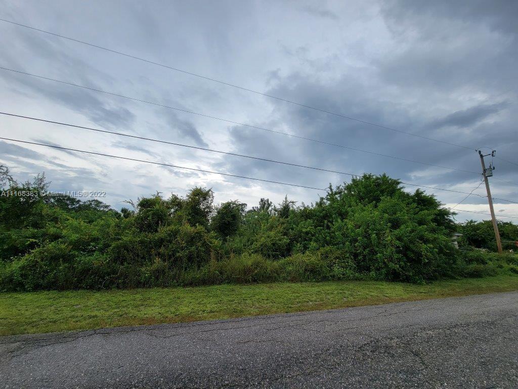 3509 SW 16th St, Lehigh Acres FL 33976