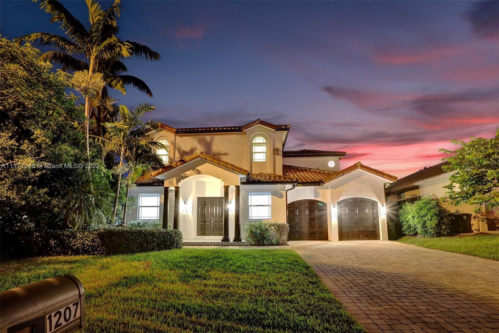 1207 SW 21st St, Fort Lauderdale FL 33315