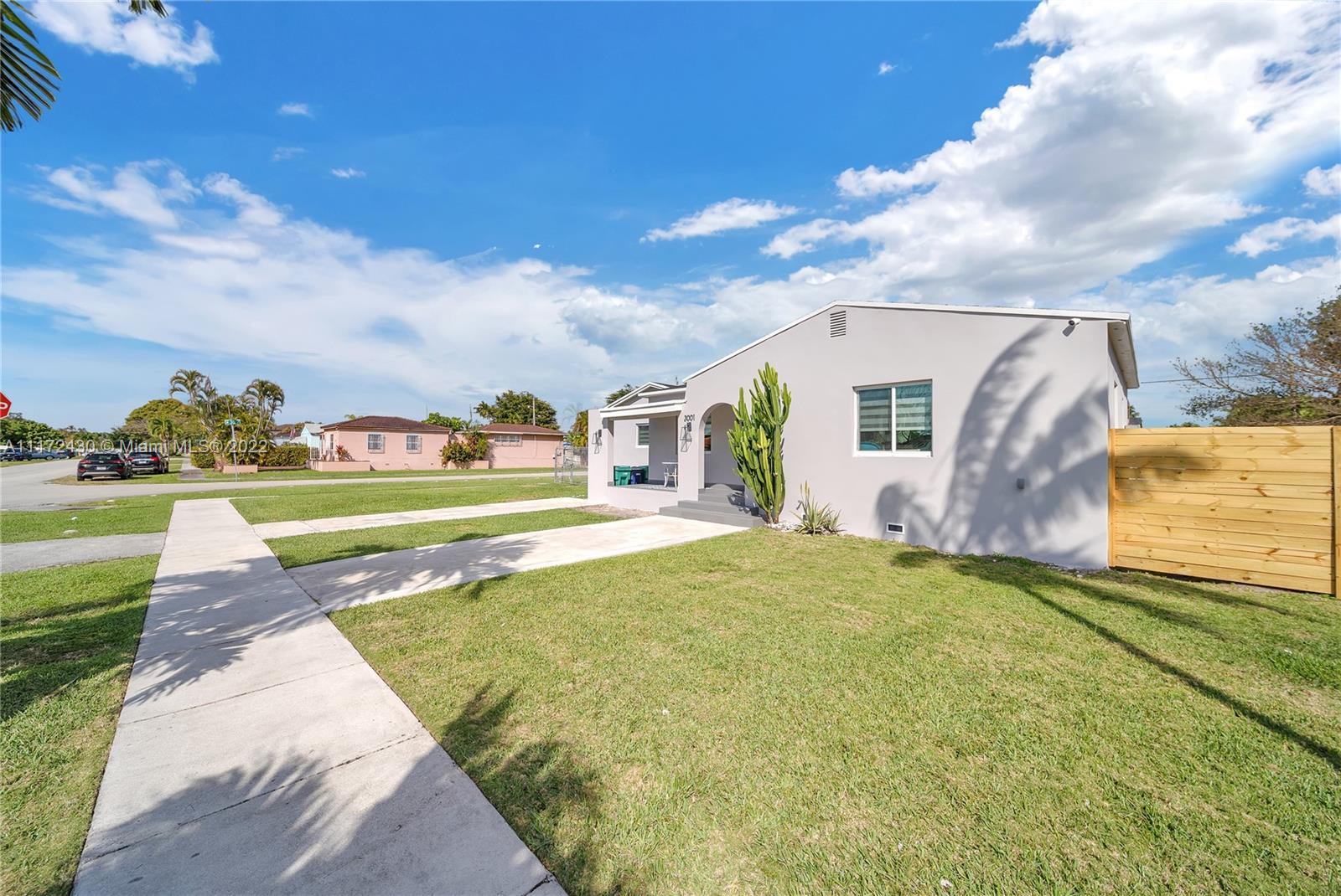 3001 SW 69th Ave, Miami FL 33155 photo 2
