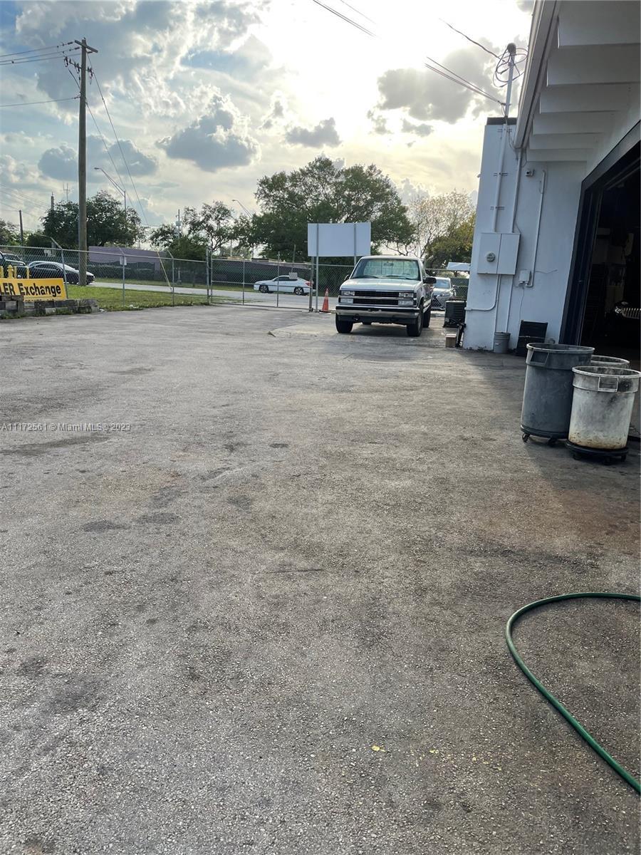 Pembroke Park, FL 33023 photo 2
