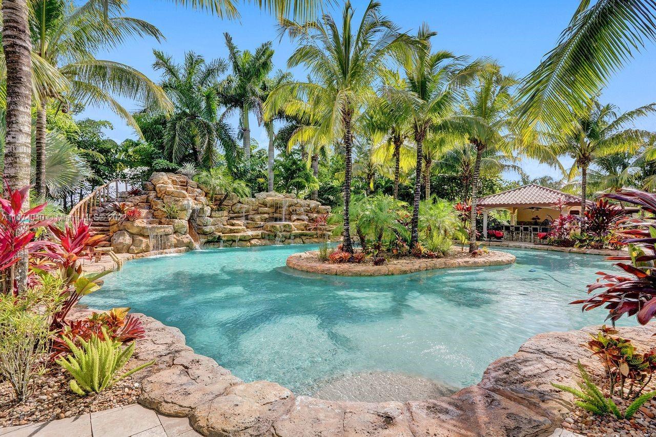 18700 SW 156th St, Miami FL 33187