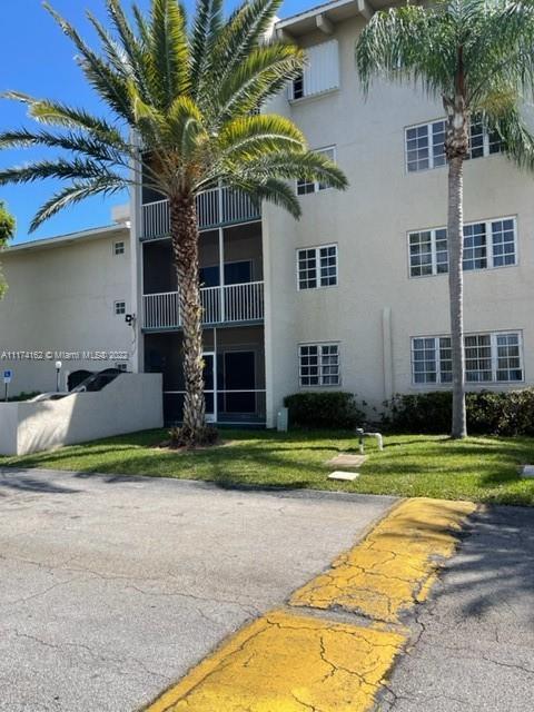 21121 SW 85th Ave # 312, Cutler Bay FL 33189 photo 2