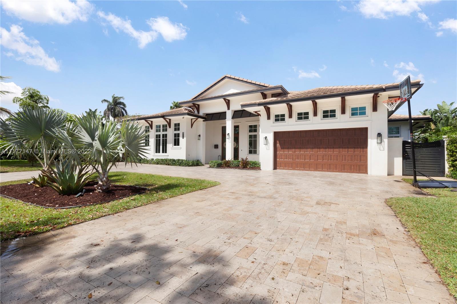 5111 NE 28th Ave, Lighthouse Point FL 33064 photo 2