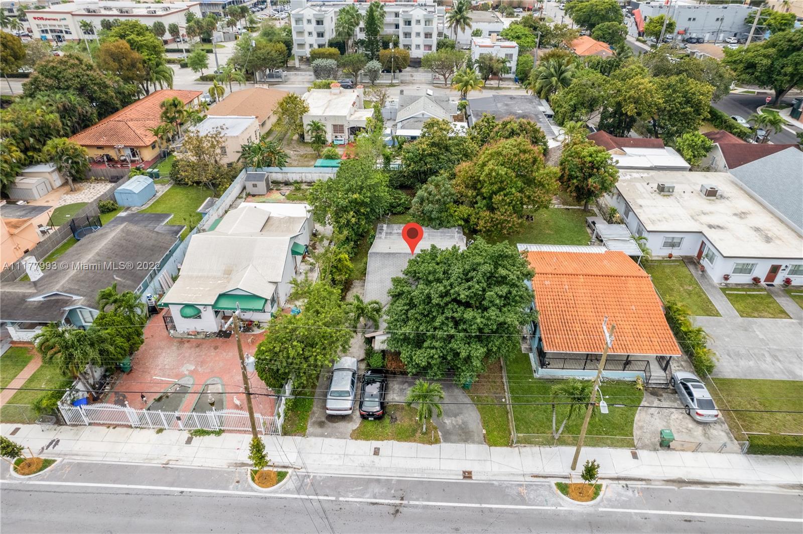 2800 SW 6th St, Miami FL 33135