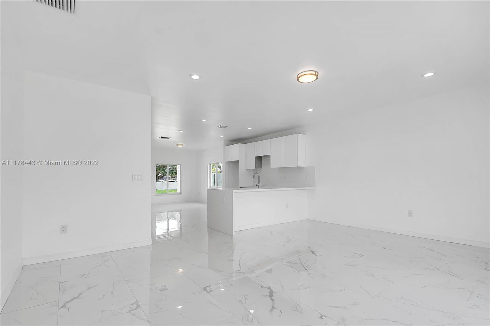 11048 NW 19th Ave, Miami FL 33167 photo 5