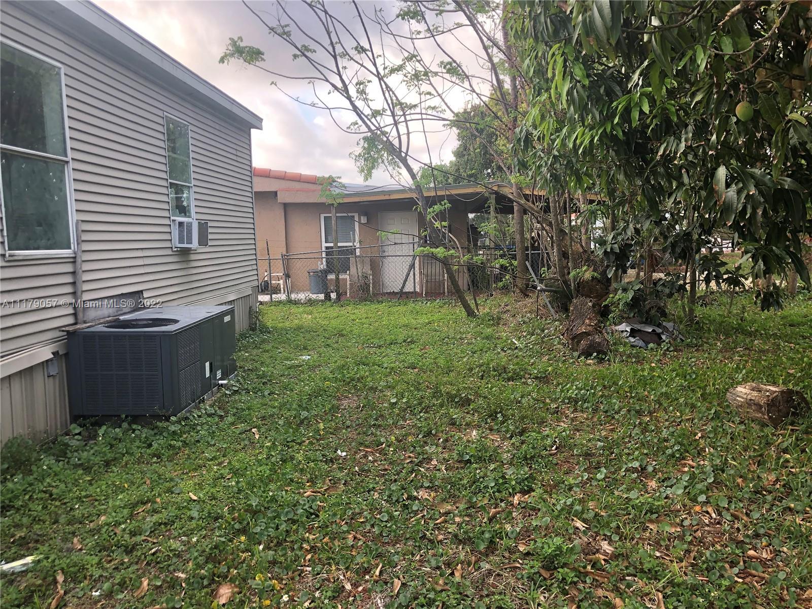 16900 NW 52nd Ave, Miami Gardens FL 33055 photo 5