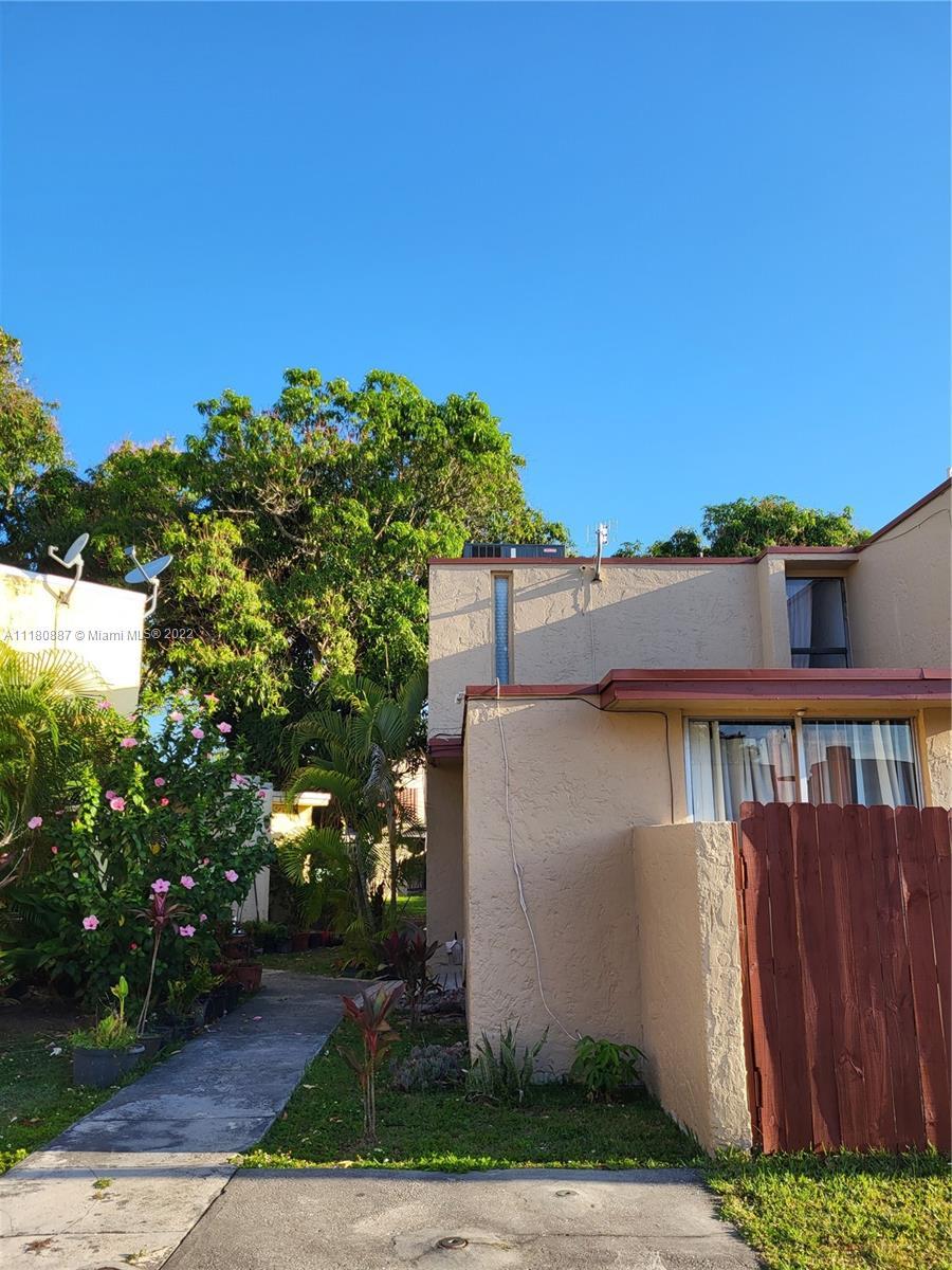 20150 SW 123rd Dr, Miami FL 33177 photo 5