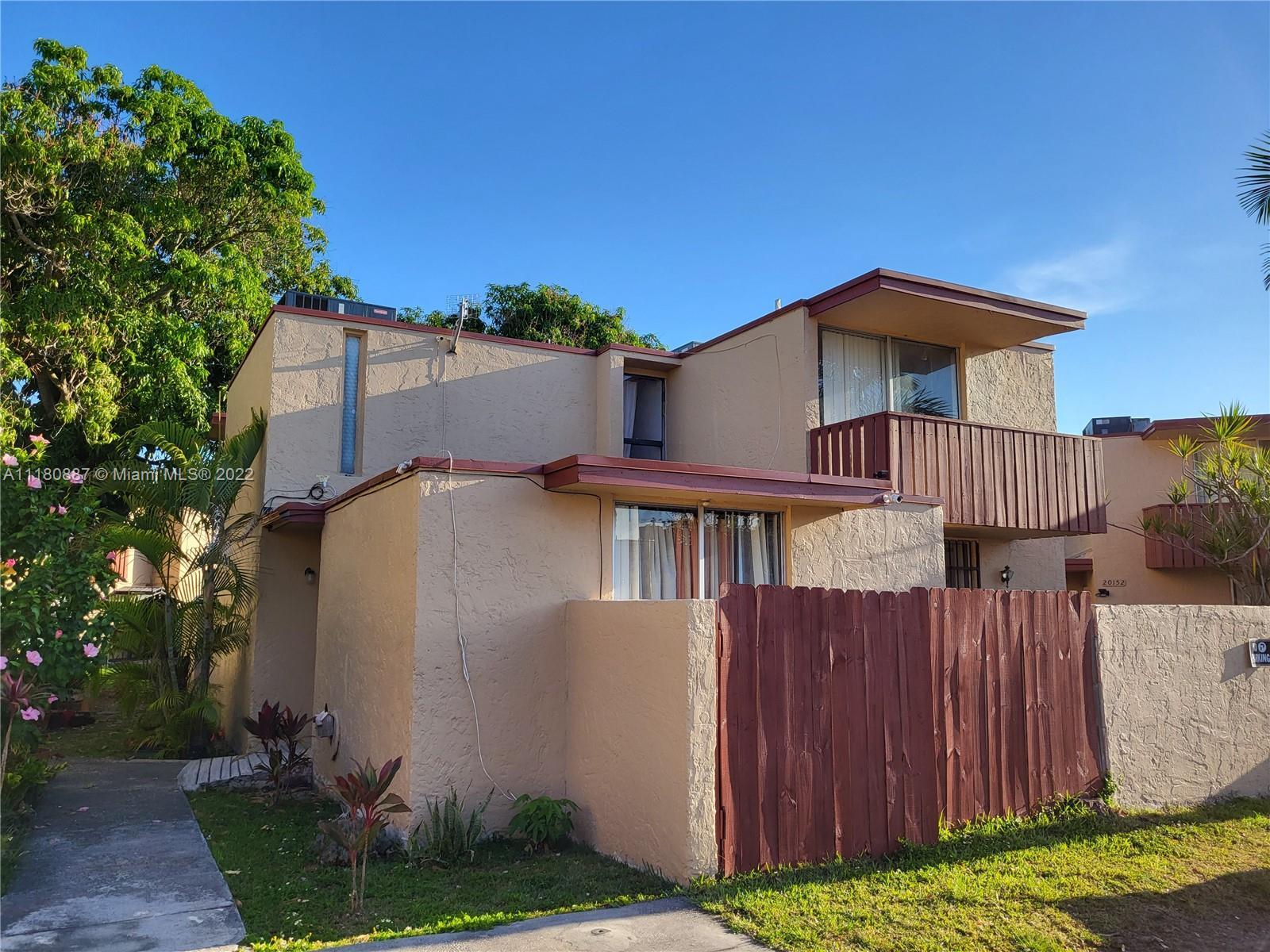 20150 SW 123rd Dr, Miami FL 33177 photo 4