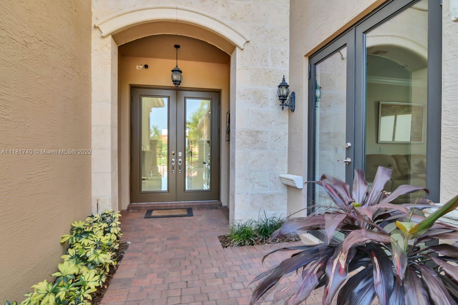9728 Bozzano Dr, Delray Beach FL 33446 photo 2
