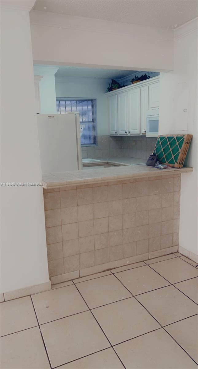 8841 W Flagler St # 206, Miami FL 33174 photo 5