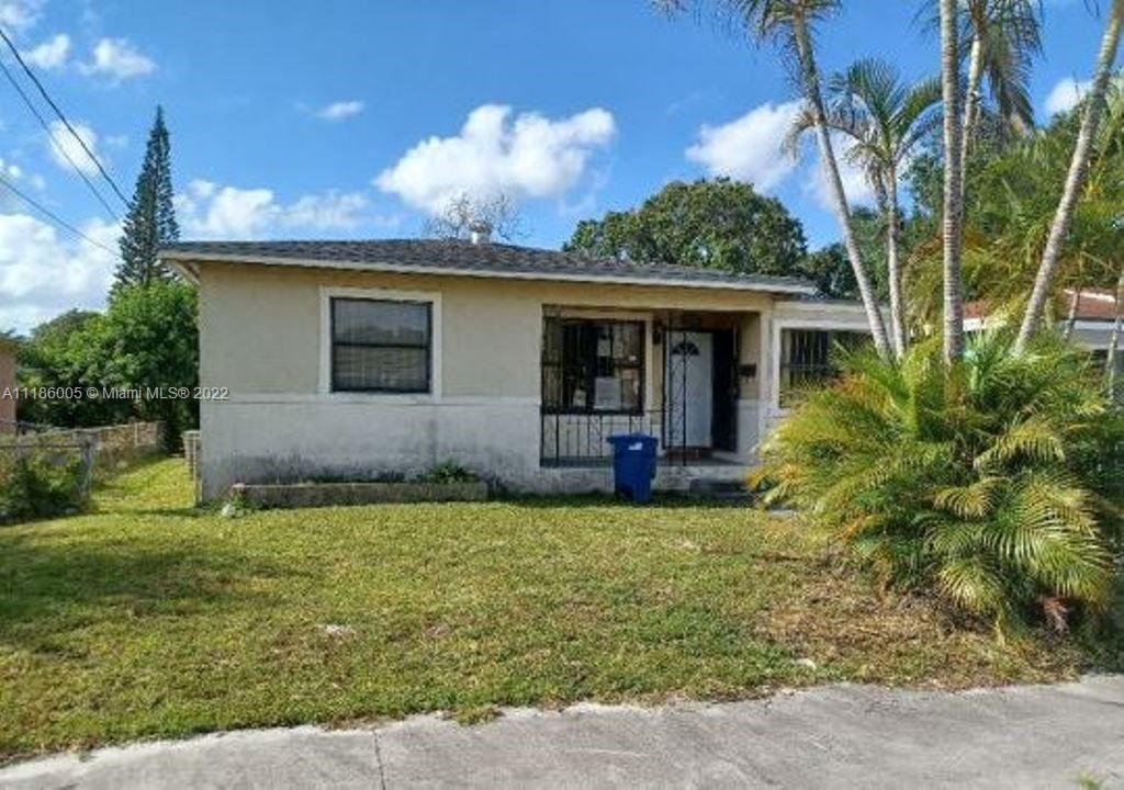 3242 NW 49th St, Miami FL 33142