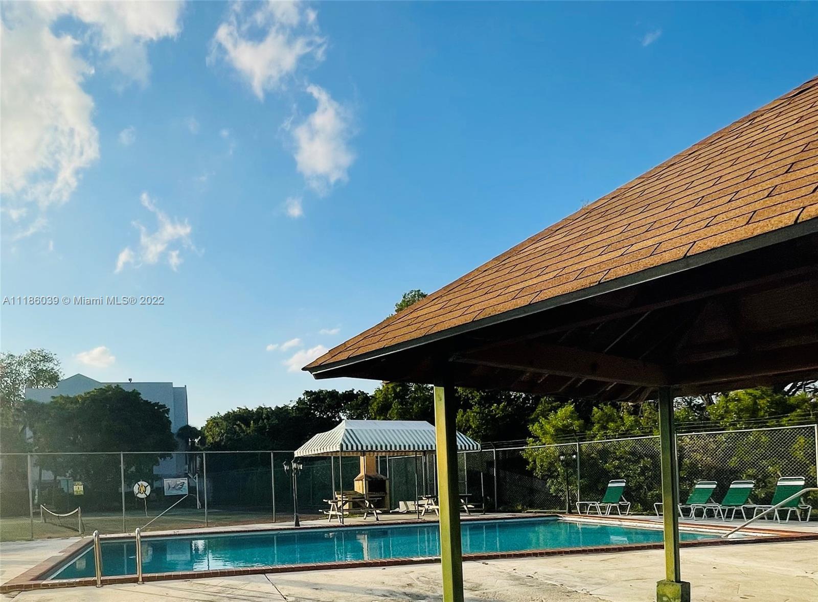 9455 W Flagler St # C711, Miami FL 33174 photo 5