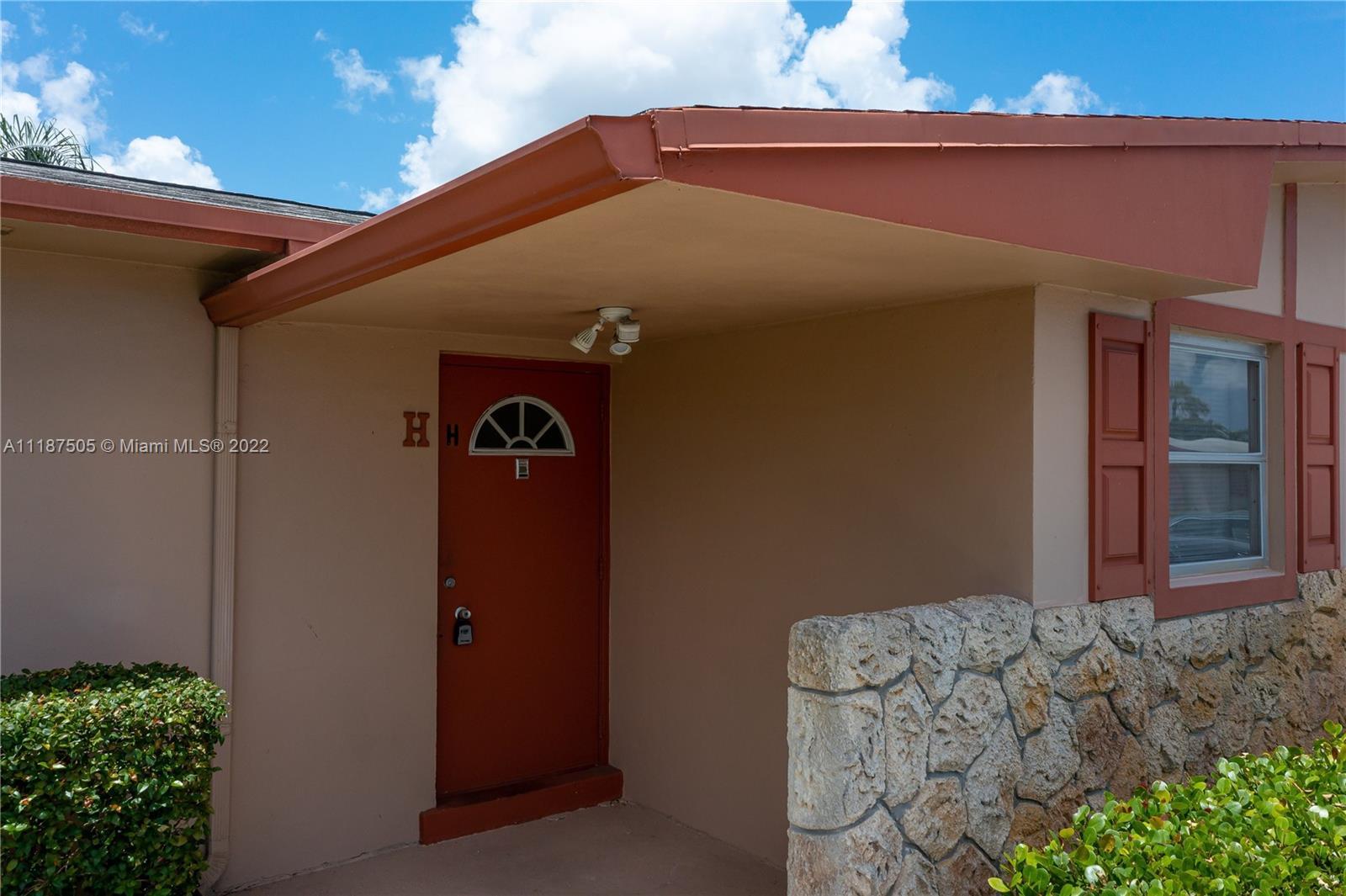 2985 W Crosley Dr W # H, West Palm Beach FL 33415 photo 3