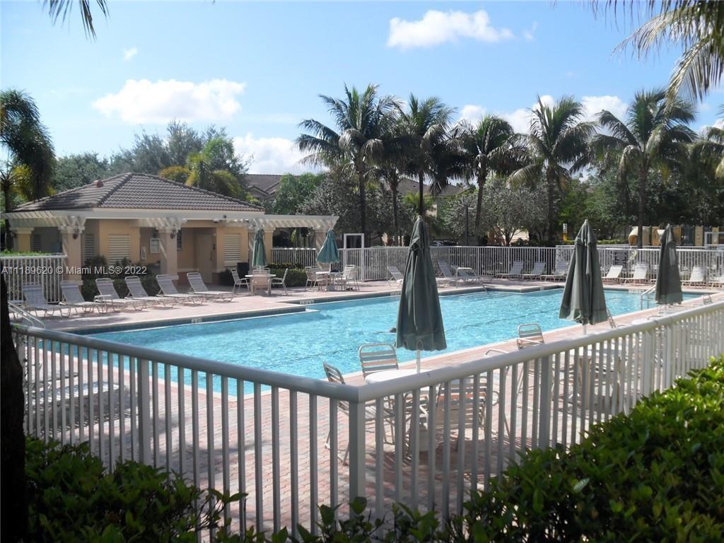 Weston, FL 33332 photo 4