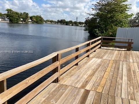21771 S Heritage Cir, Pembroke Pines FL 33029 photo 4