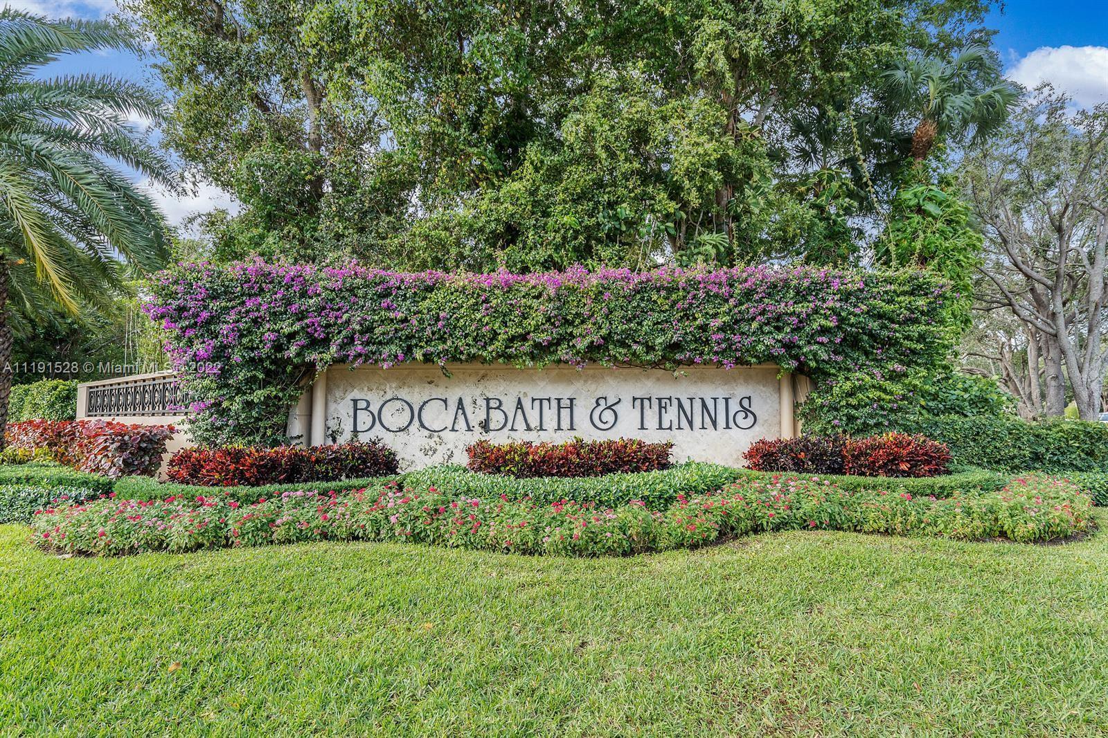 2863 NW Banyan Boulevard Cir NW, Boca Raton FL 33431
