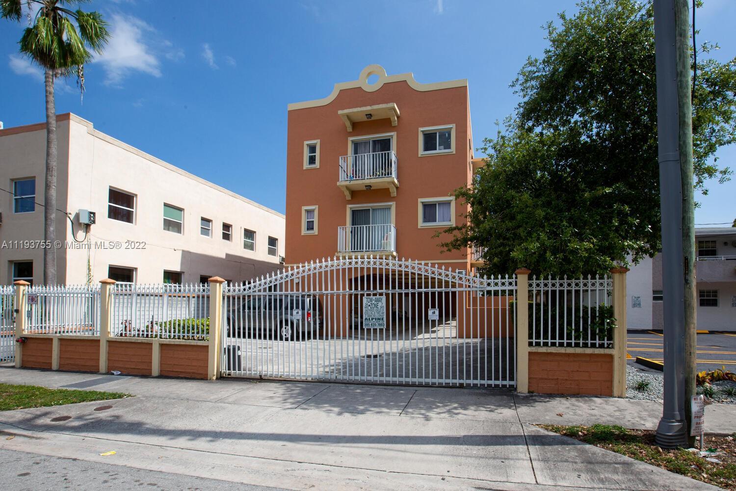 1638 SW 3rd St # 203, Miami FL 33135