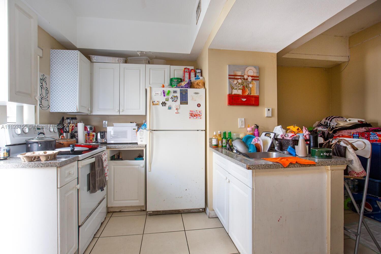 1638 SW 3rd St # 203, Miami FL 33135 photo 4