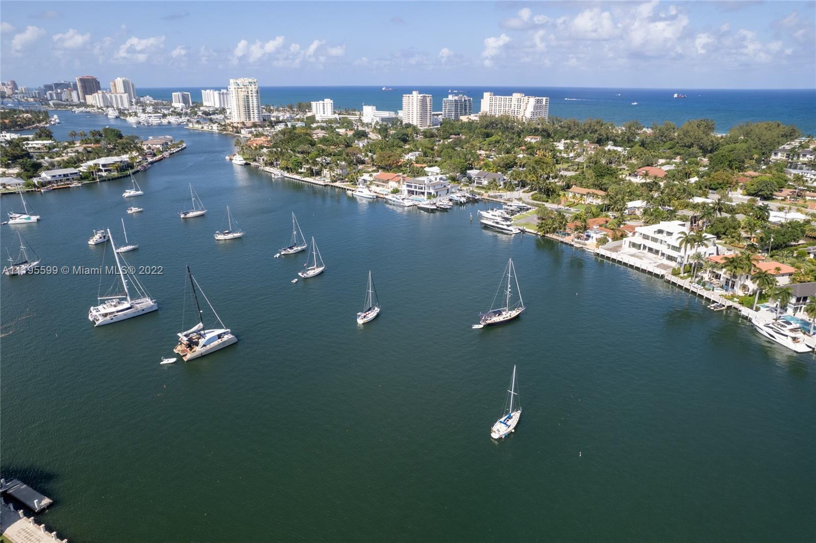 1535 E LAKE DR, Fort Lauderdale FL 33316