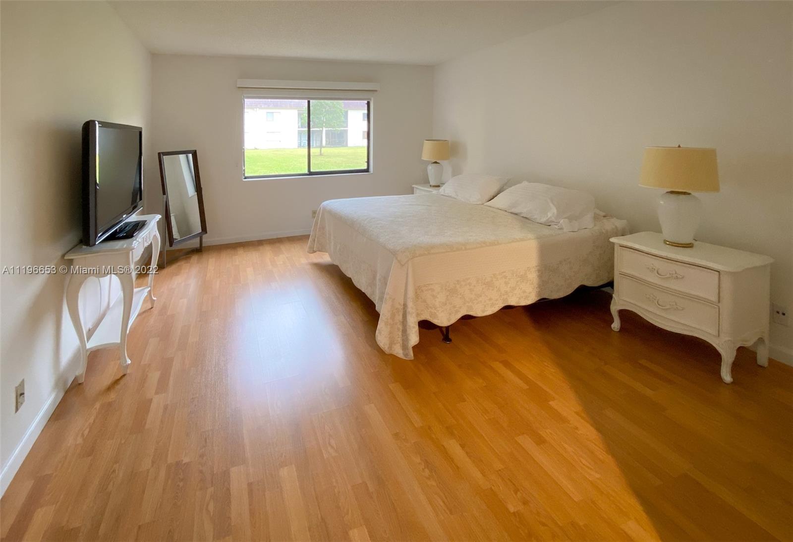 16252 Laurel Dr # 101, Weston FL 33326 photo 3