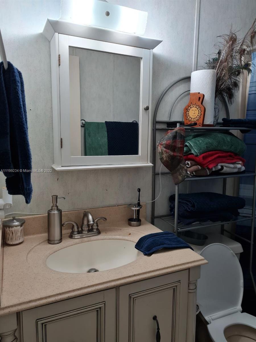 19800 SW 180th Ave # 49, Miami FL 33187 photo 2