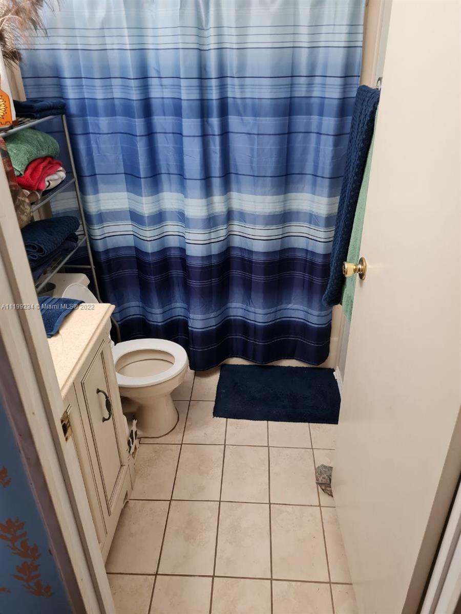 19800 SW 180th Ave # 49, Miami FL 33187 photo 3