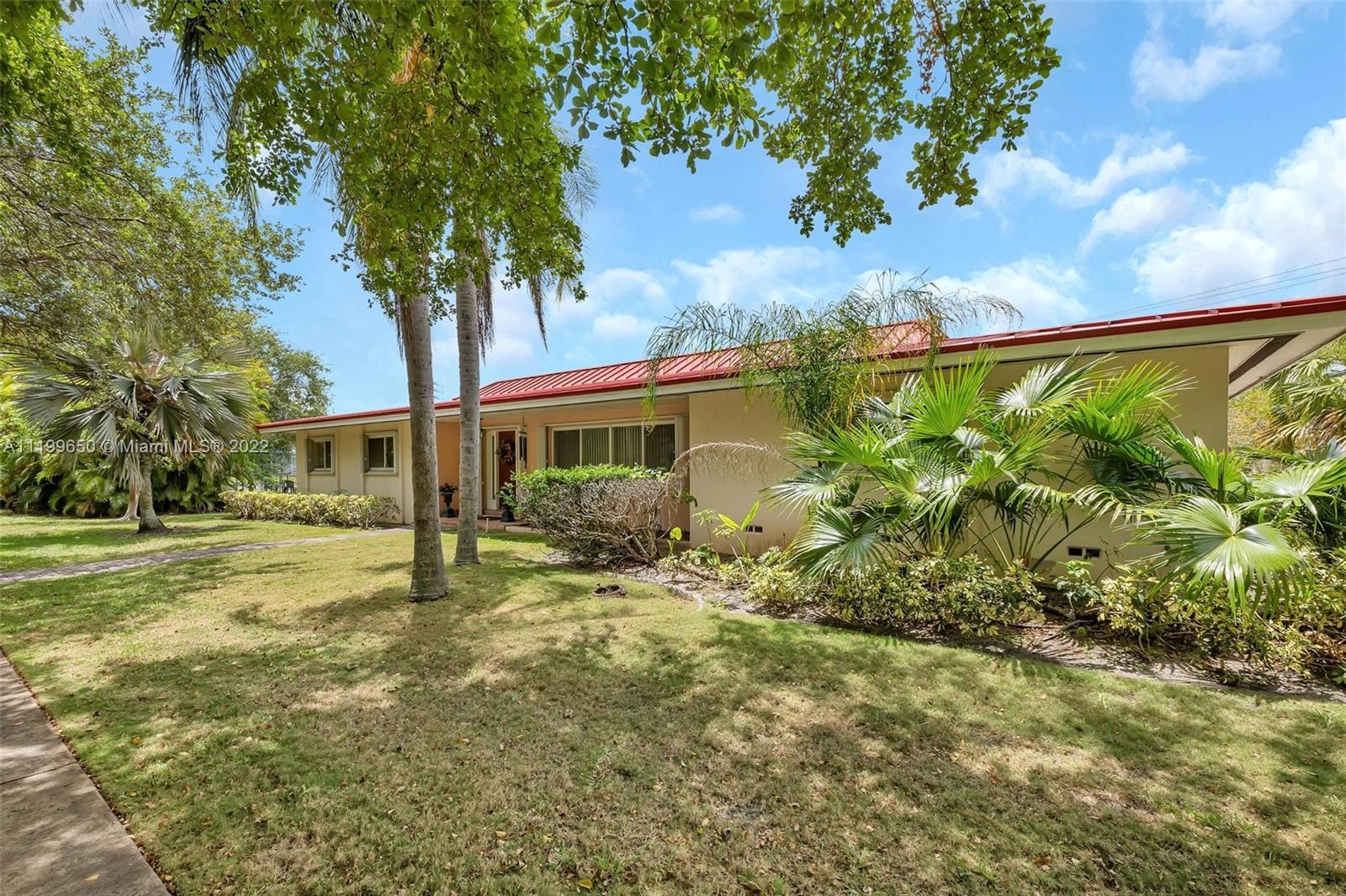 14700 SW 82 Ave, Palmetto Bay FL 33158 photo 2