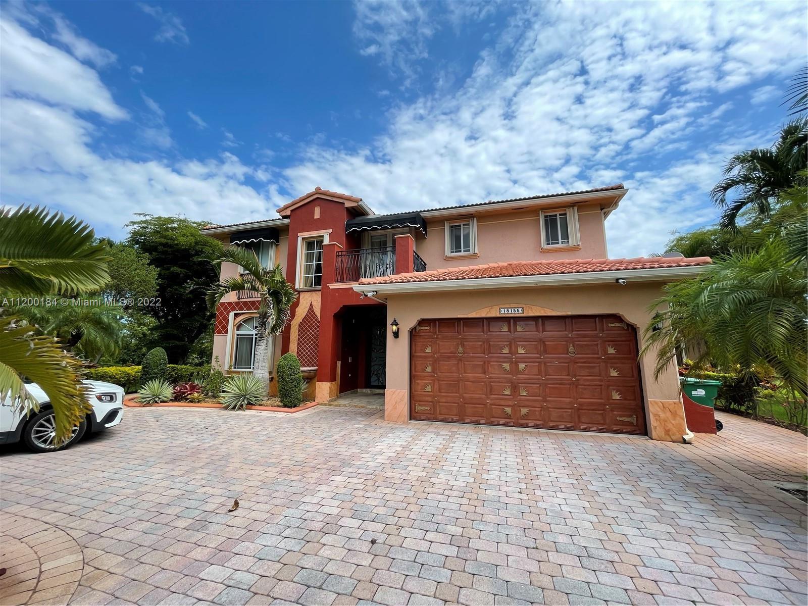 18155 SW 104th St, Miami FL 33196