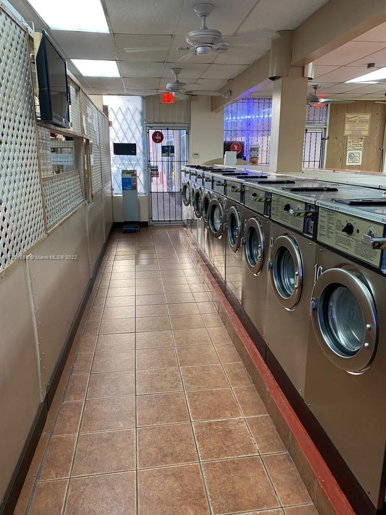 425 NW 12th Ave, Miami FL 33128 photo 4