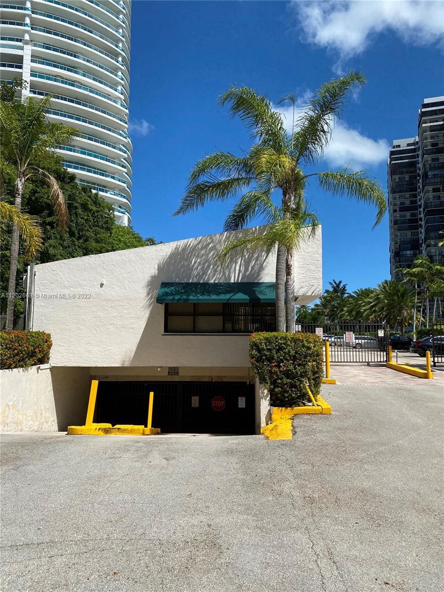 2201 Brickell Ave # 80, Miami FL 33129 photo 3