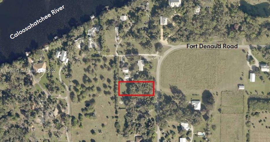 2060 Ft Denaud, La Belle FL 33935