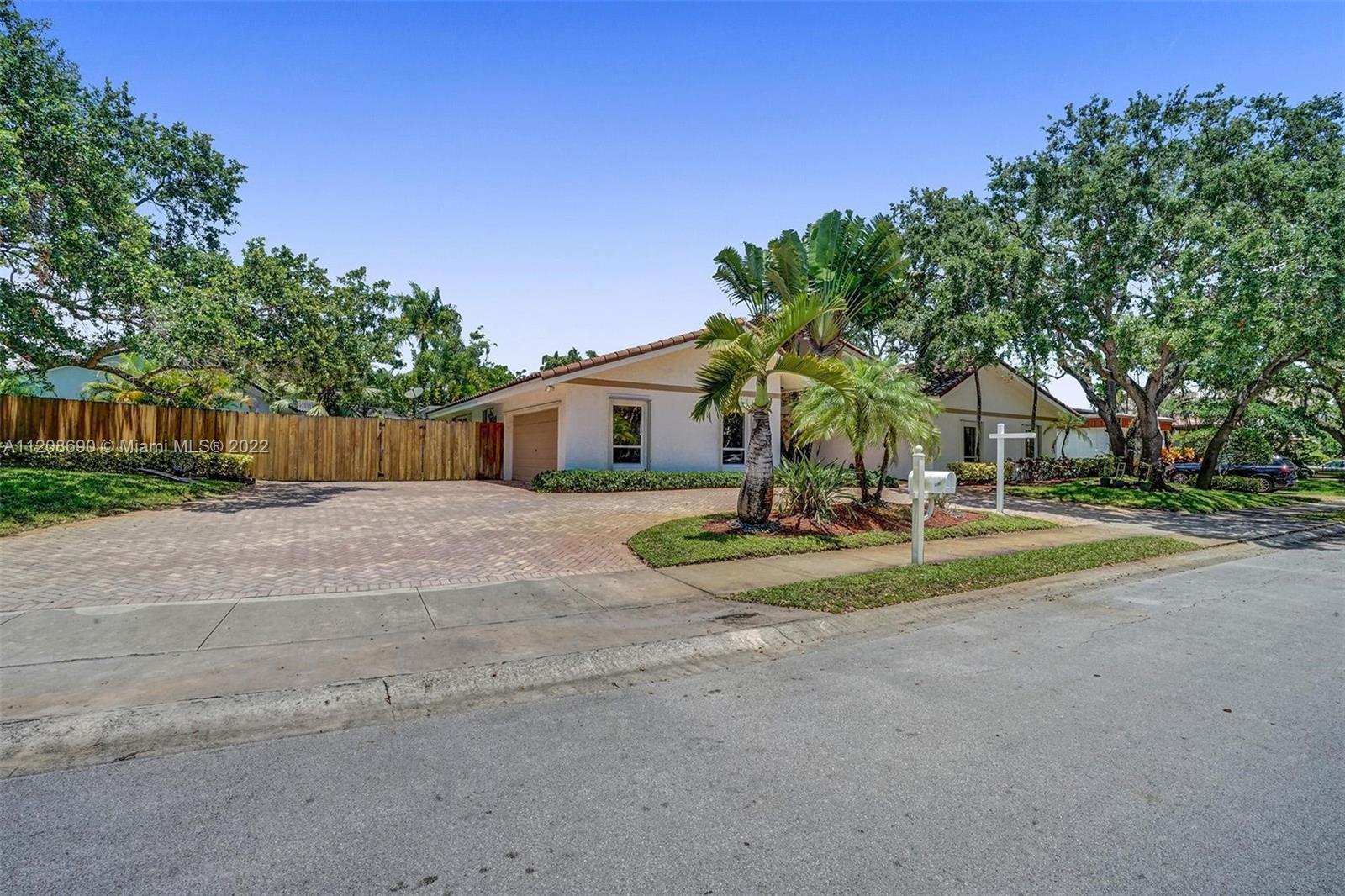 3181 N 34th Street, Hollywood FL 33021 photo 3